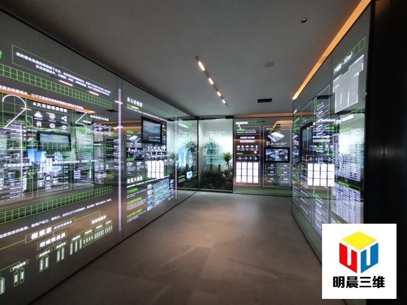 璀璨之光：鏡面剝漆藝術(shù)玻璃在展廳設(shè)計中的應(yīng)用