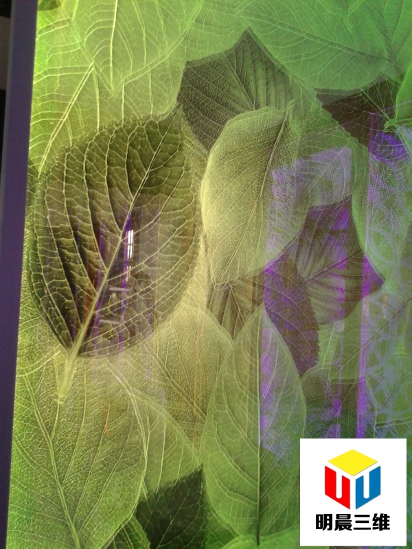 魅力無(wú)限：激光內(nèi)雕玻璃技術(shù)的藝術(shù)之光