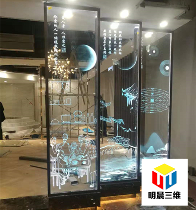 凝聚光與玻璃的藝術(shù)奇跡：激光技術(shù)賦能藝術(shù)玻璃的雕刻之路