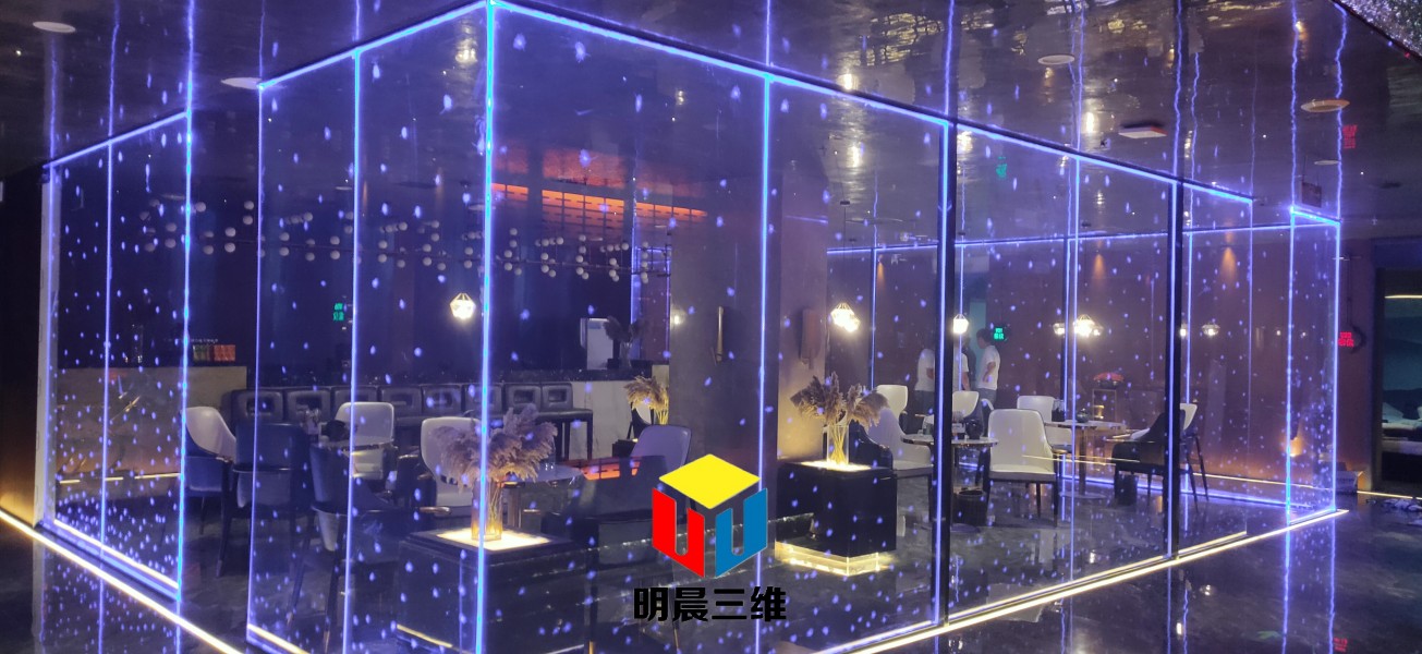 融合光影：內(nèi)雕發(fā)光玻璃點(diǎn)亮商場(chǎng)新風(fēng)尚